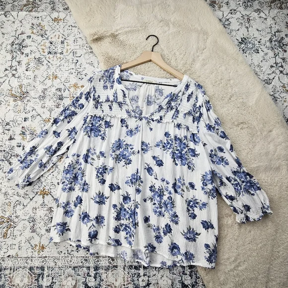 Angels Blue White Floral Blouse Plus Size 2X - Picture 1 of 7